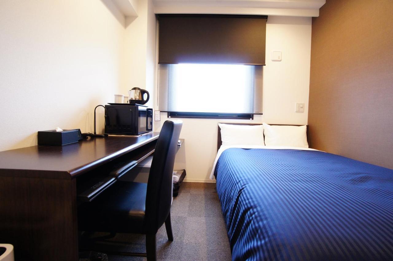 Hotel Livemax Kanazawa Ekimae Экстерьер фото
